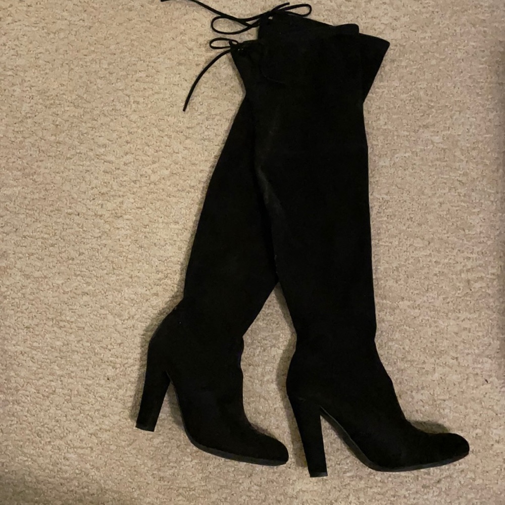 Steve Madden OTK Boots Size 6